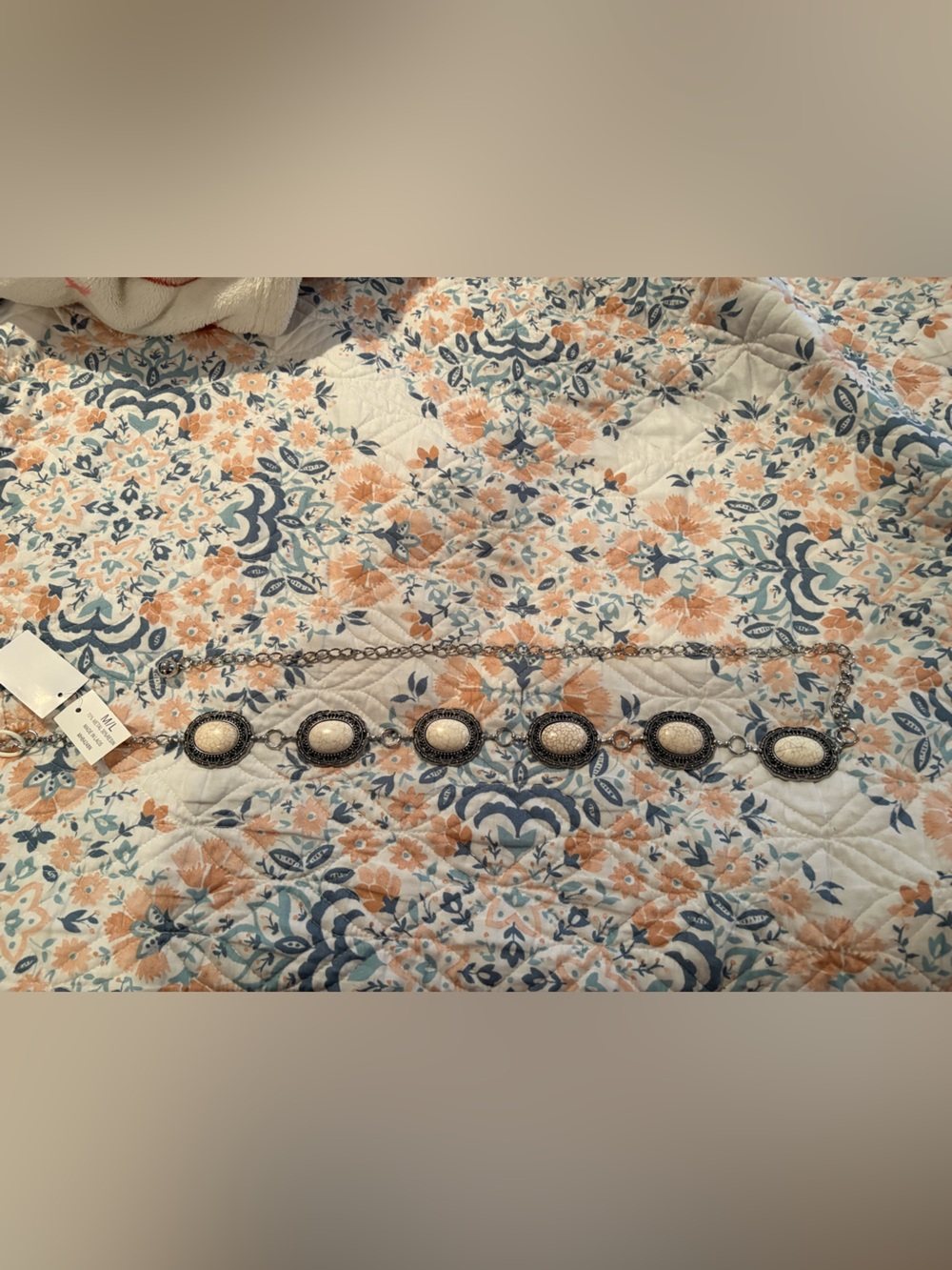 Women’s Cream and Silver Oval Statement Belt
